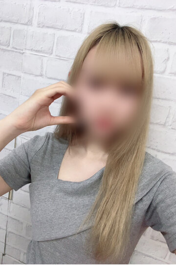 �����