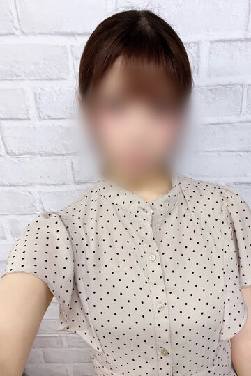 �����